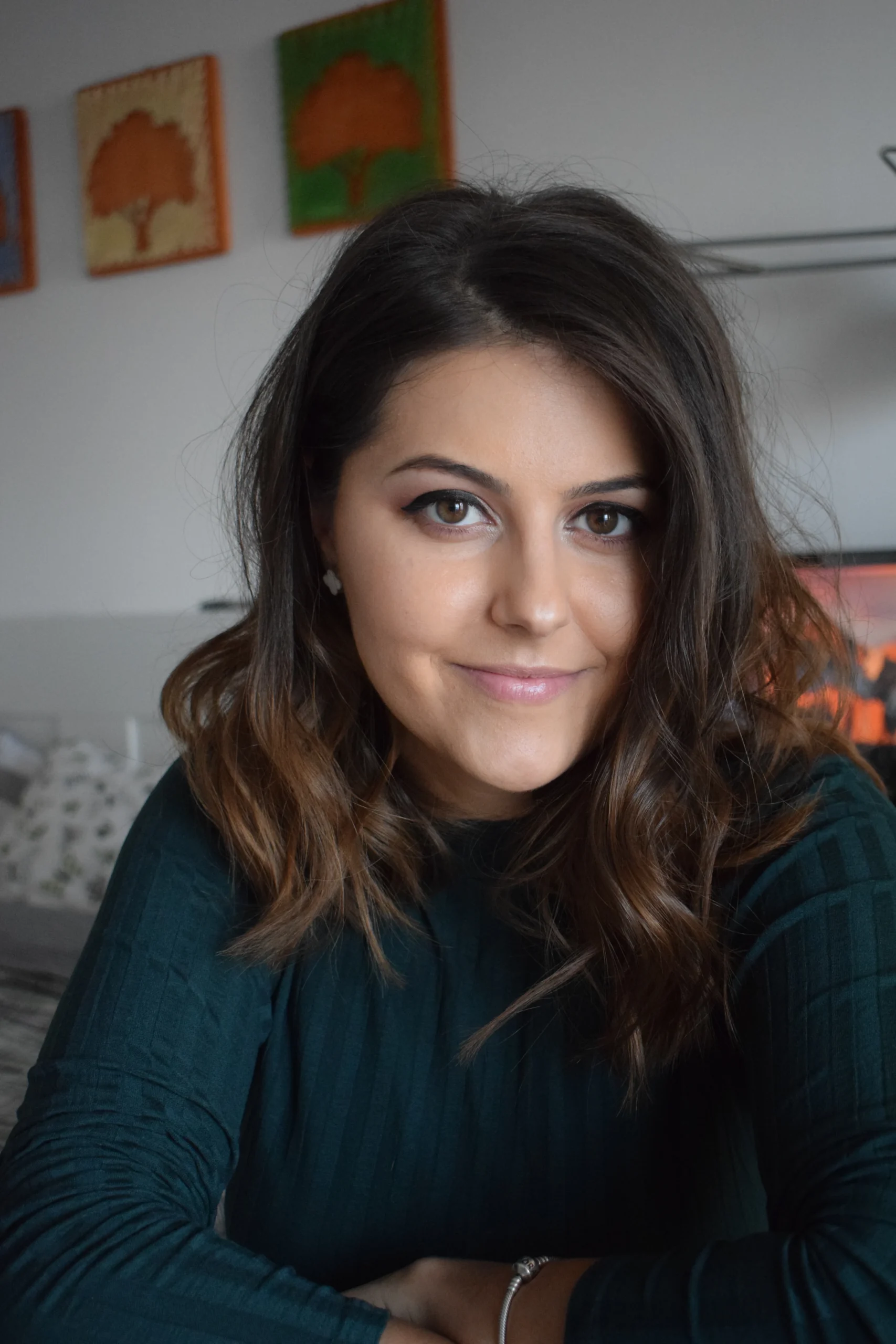 Alina Profile Picture